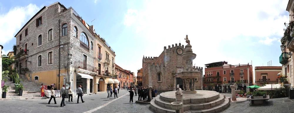 Cathedral-square